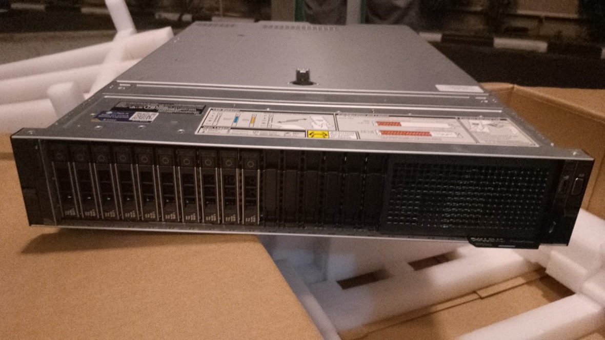 Dras accumsan nulla nec lacus ultricies placerat.