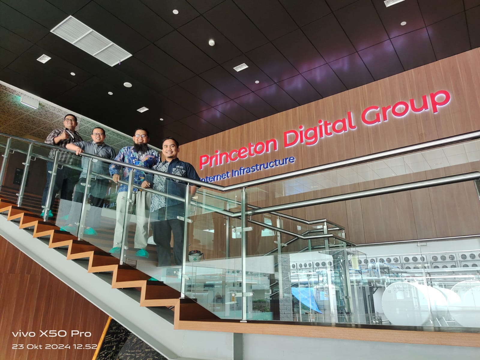 Seas accumsan nulla nec lacus ultricies placerat.